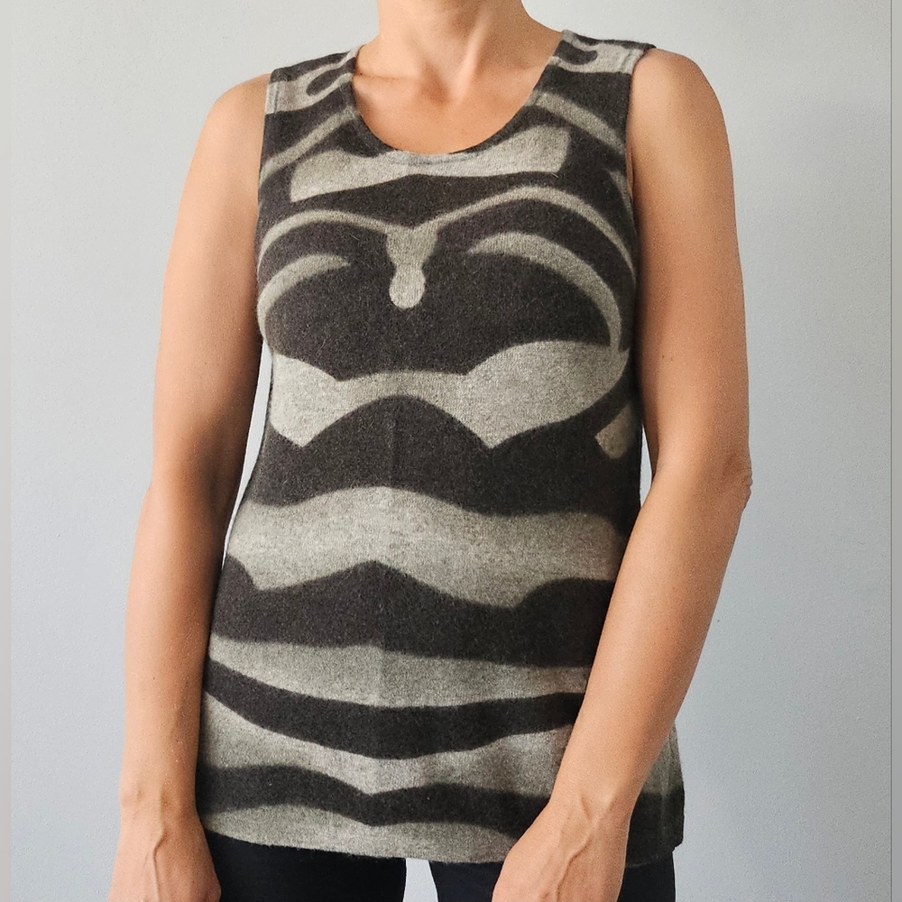 DOLCE CABO Bewitching Gray Lambswool Angora Blend Top Size L